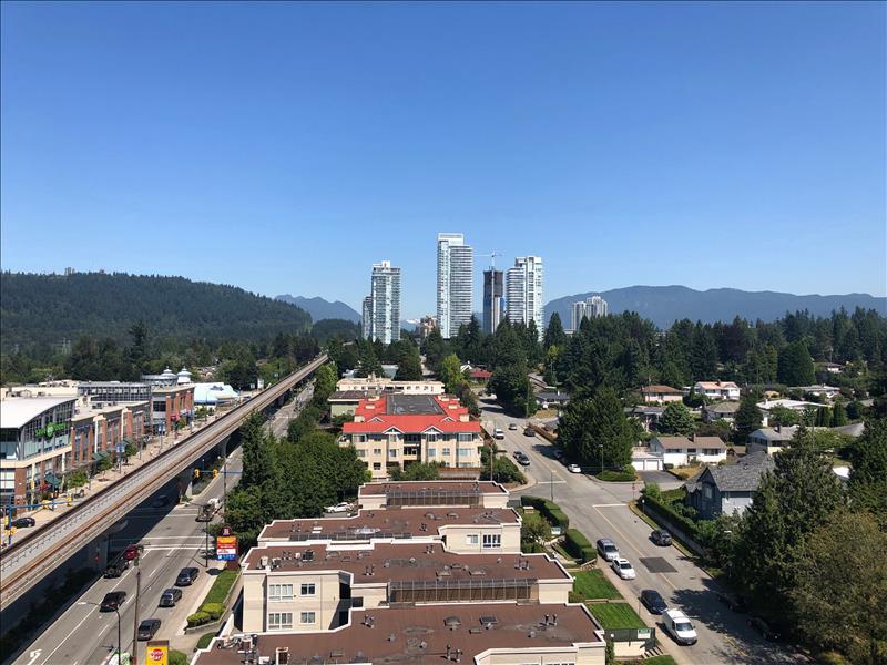 530  Whiting Way, Coquitlam