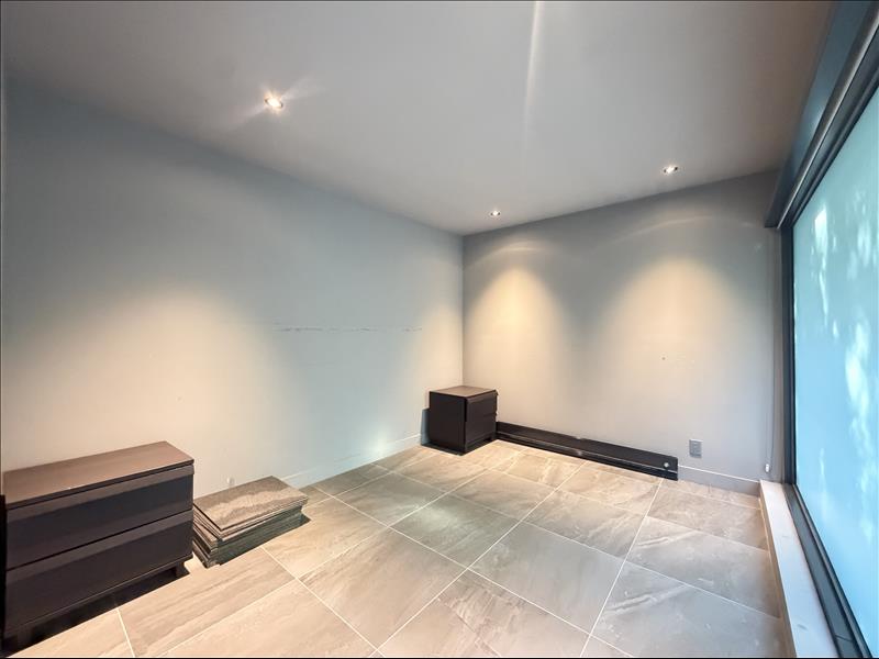 711 West 18th Street