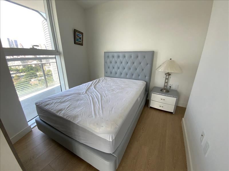 87  Nelson Street, Vancouver